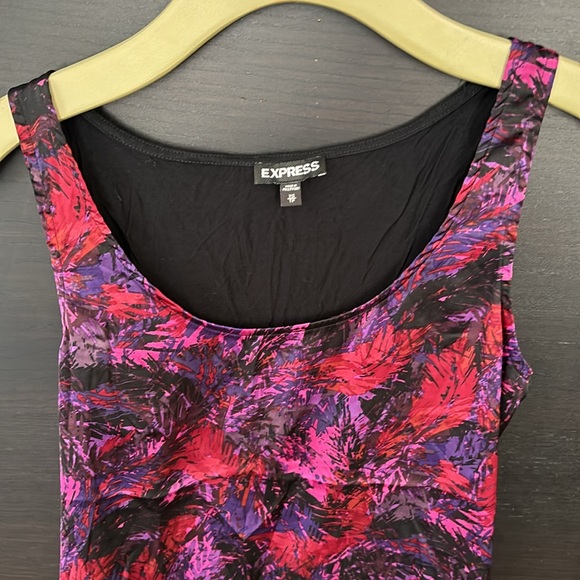 Express Multicolored Pullover Tank Top - Picture 3 of 7